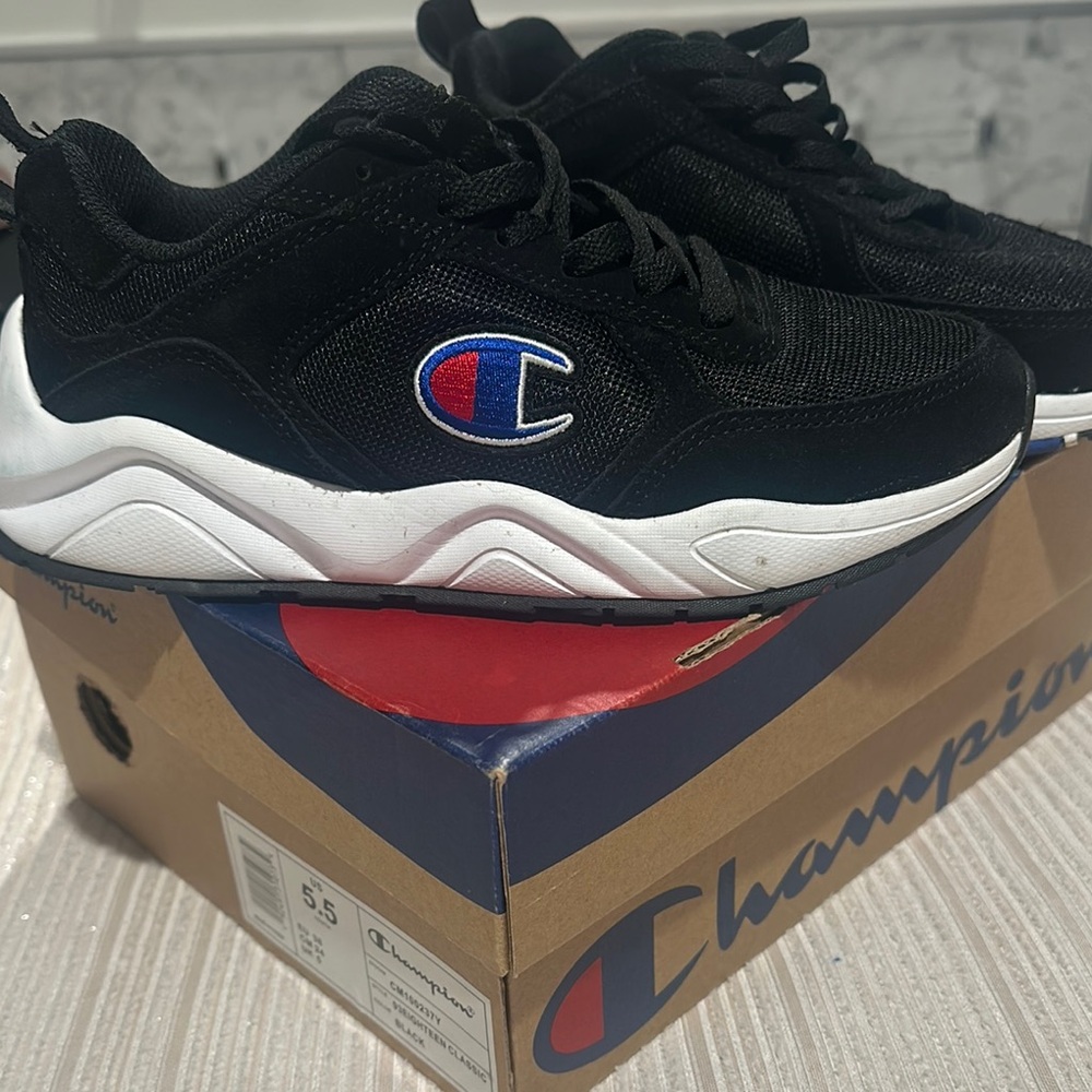 Champion Black and White Sneakers Modern Athletic Design